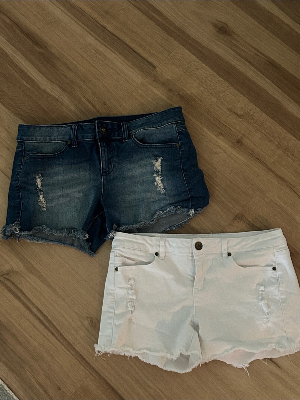 O’neil distressed Women's Jean shorts.  Low rise.  Size 11
